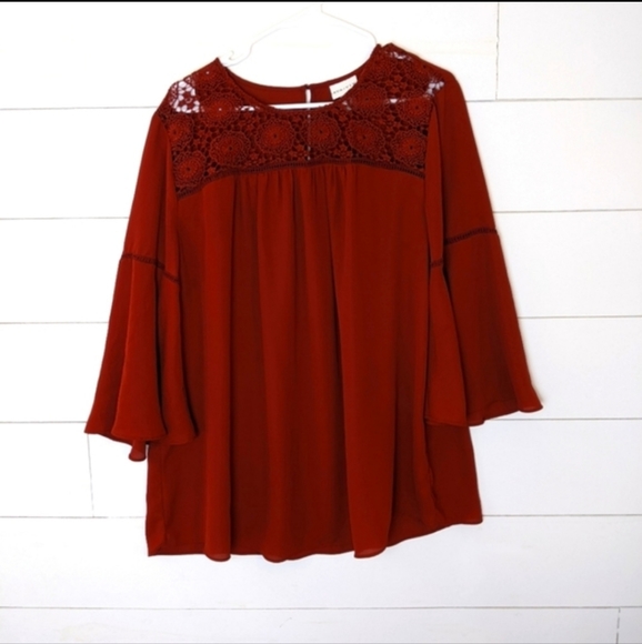 Bell sleeve top - Picture 2 of 5